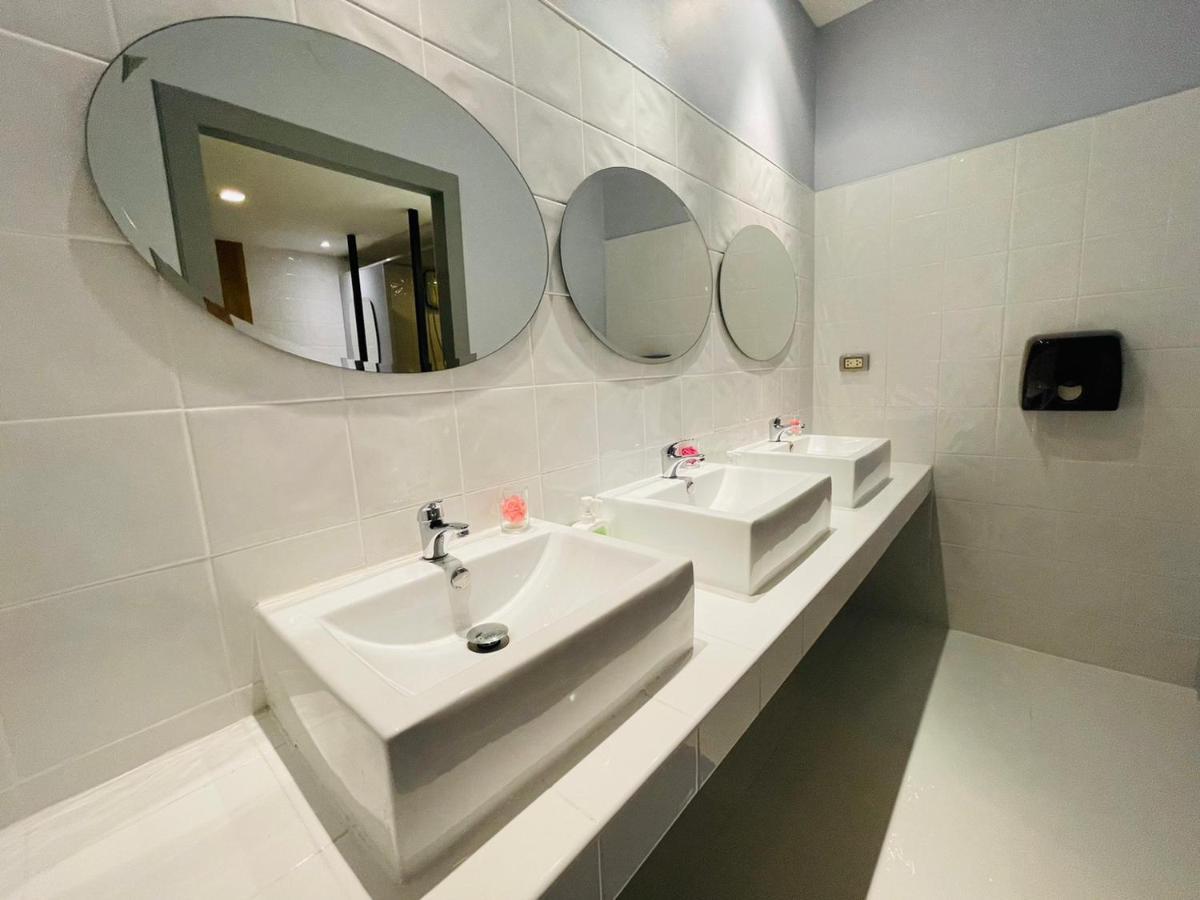 Rabbitel Phuket Hostel Luaran gambar