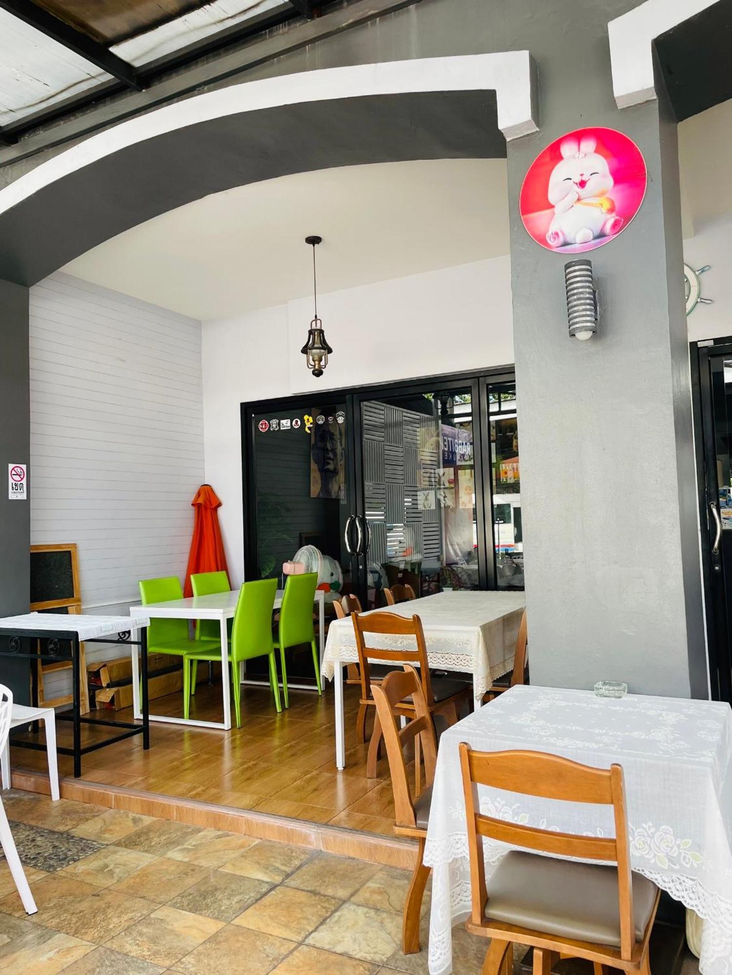 Rabbitel Phuket Hostel Luaran gambar